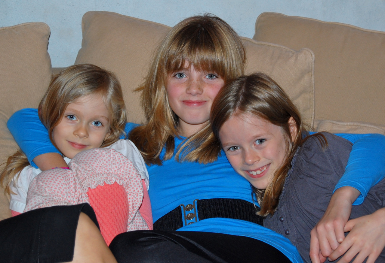 Kusinerne Hannah, emilie og Caroline oktober 2010